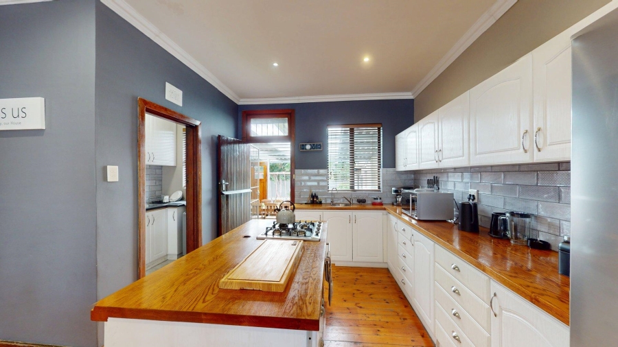 3 Bedroom Property for Sale in Newton Park Eastern Cape